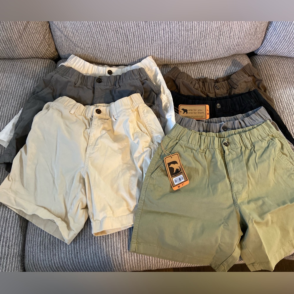 Men's Casual Shorts - Olive, Cream, Gray
